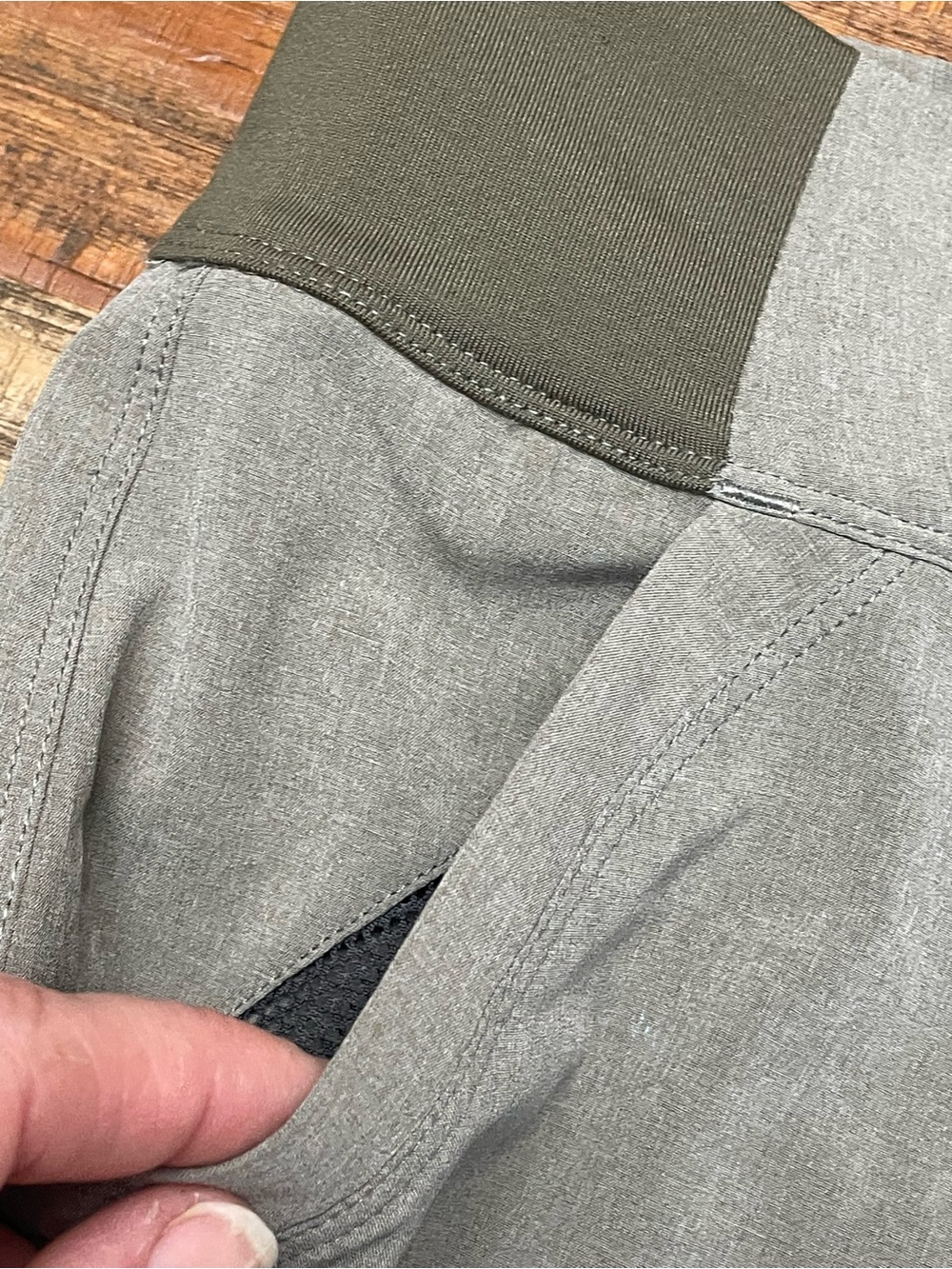 The North Face Taggart Skort with pockets size 10 Athleisure - Picture 3 of 9